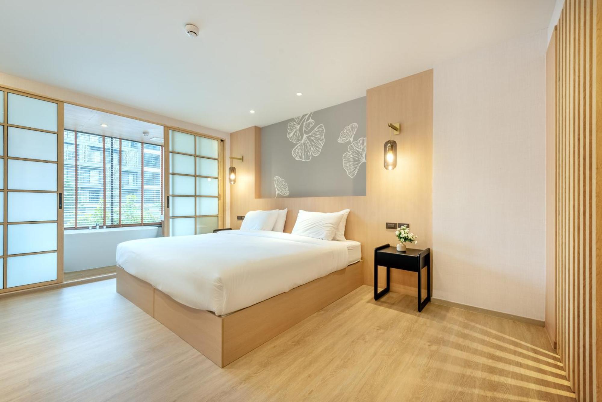 Salaya One Hotel & Service Apartment Екстериор снимка