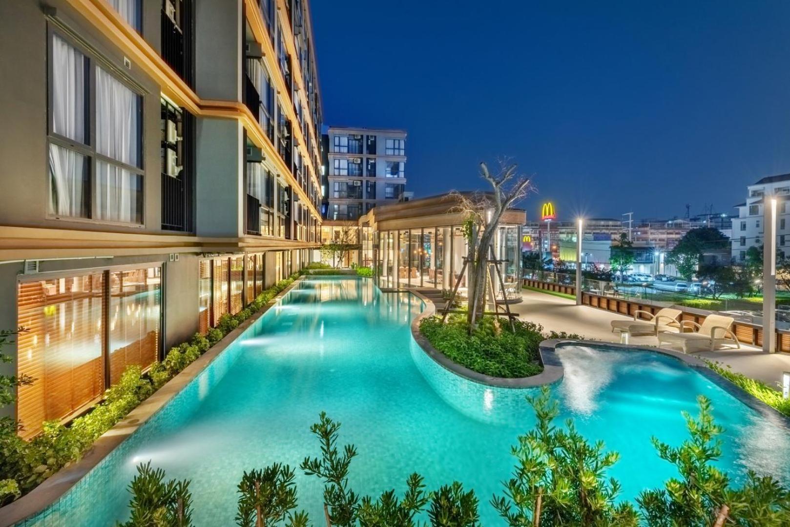 Salaya One Hotel & Service Apartment Екстериор снимка