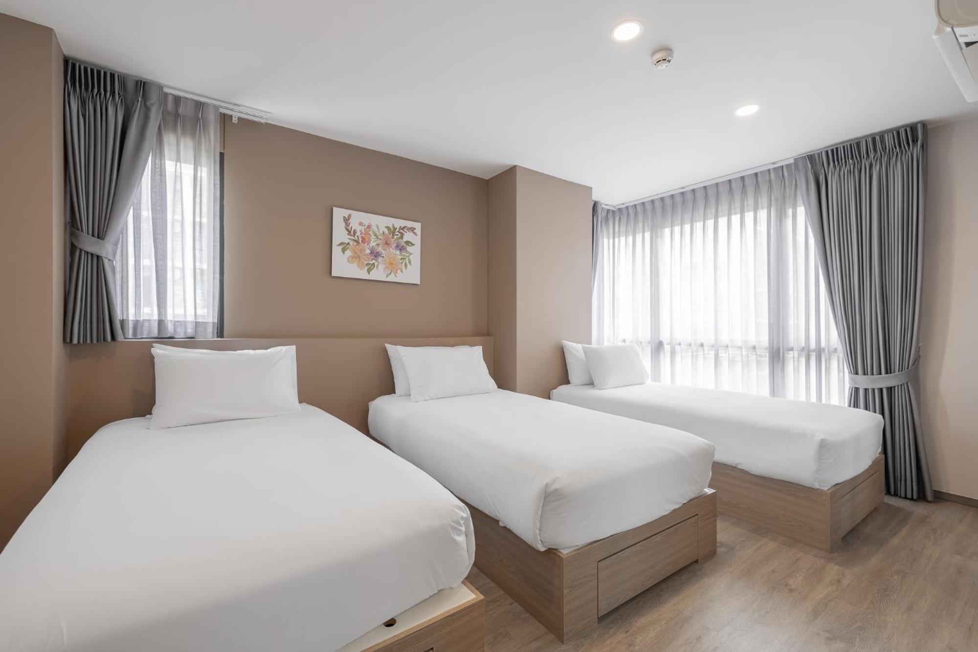 Salaya One Hotel & Service Apartment Екстериор снимка