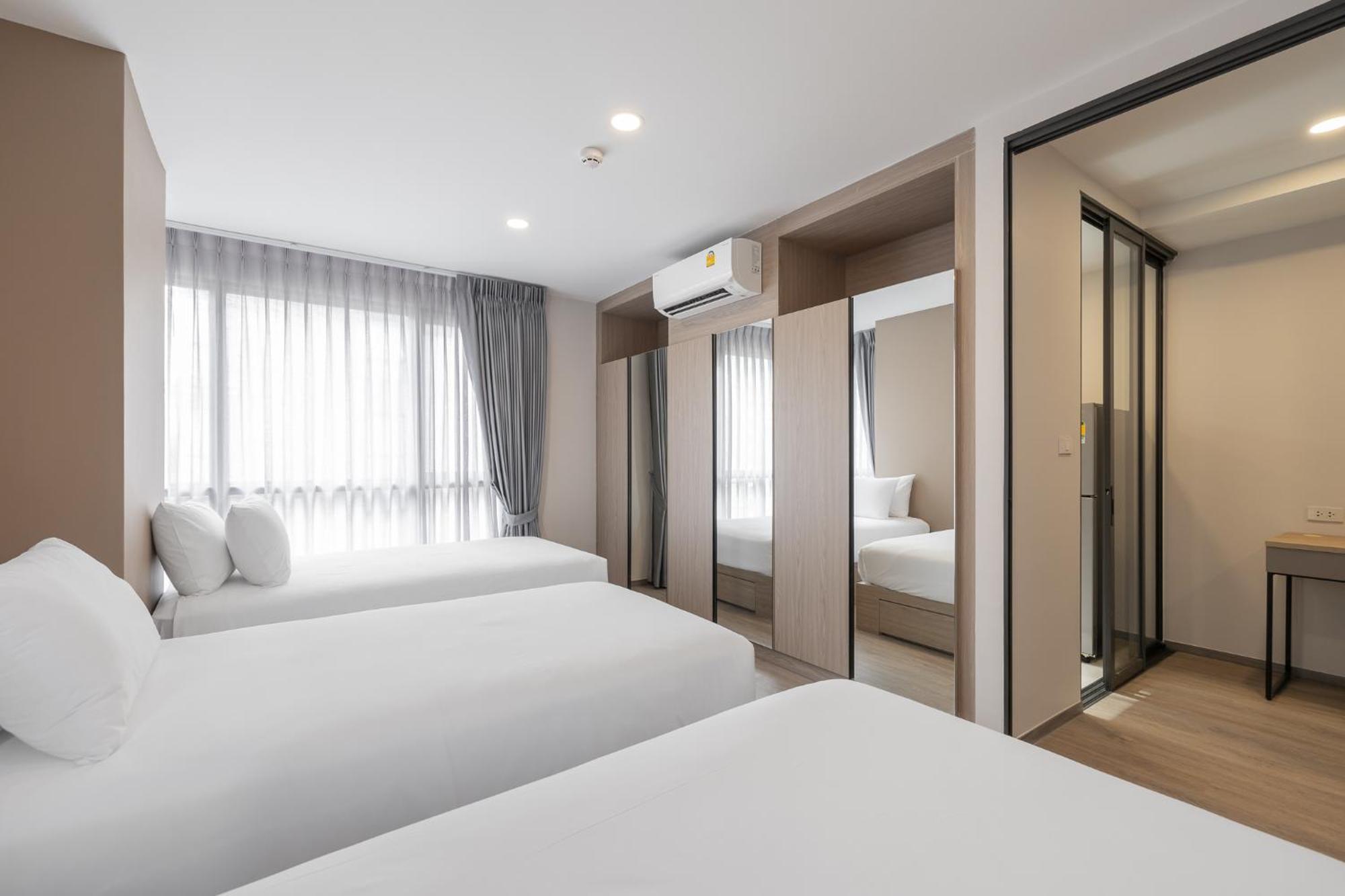 Salaya One Hotel & Service Apartment Екстериор снимка