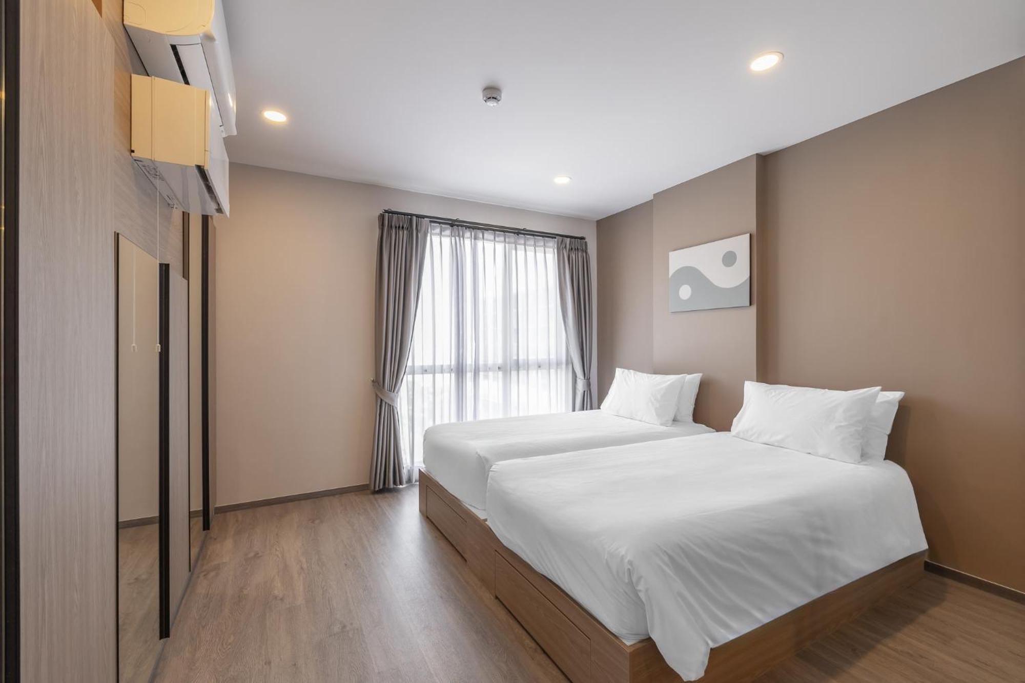Salaya One Hotel & Service Apartment Екстериор снимка
