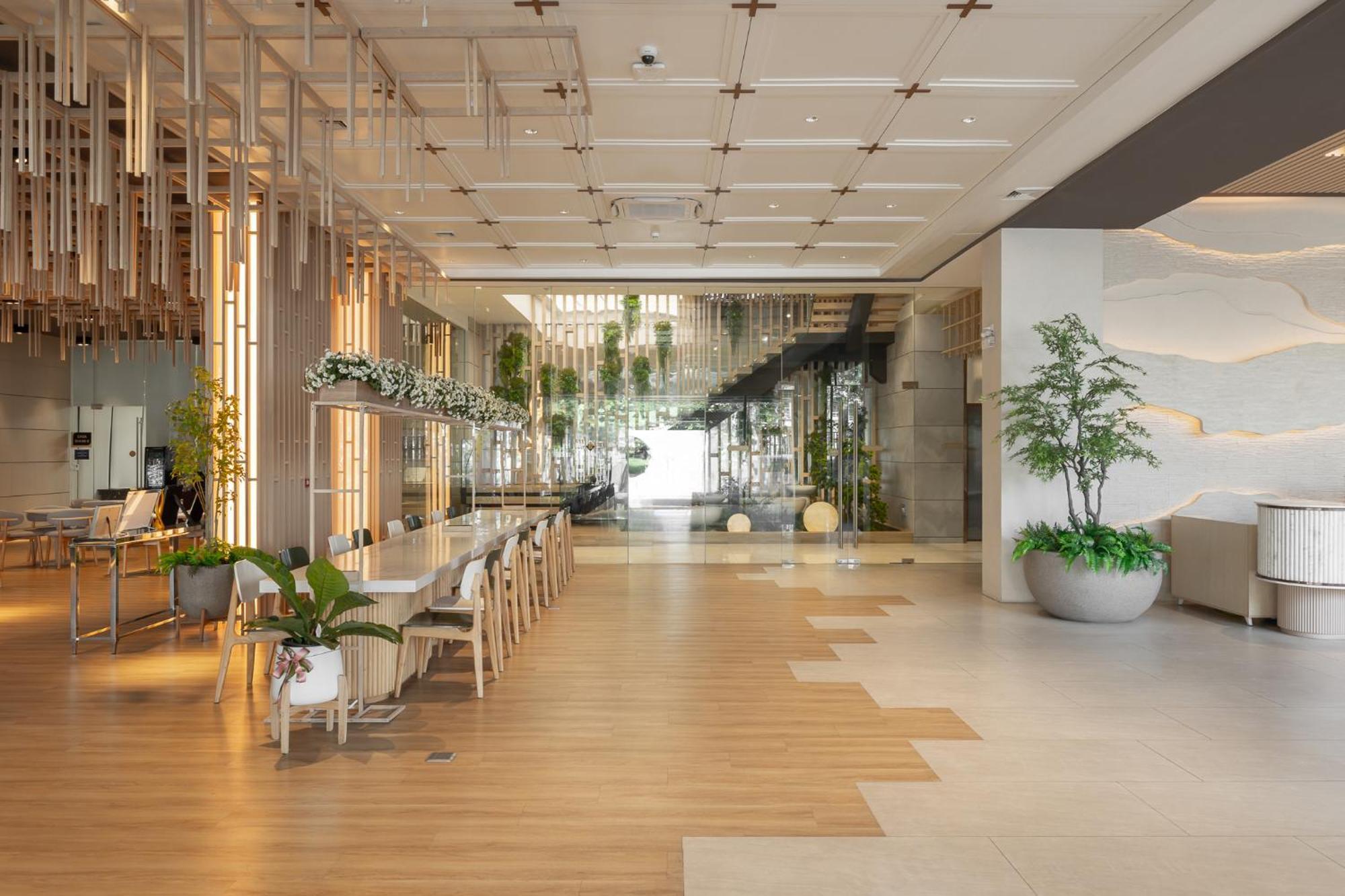 Salaya One Hotel & Service Apartment Екстериор снимка