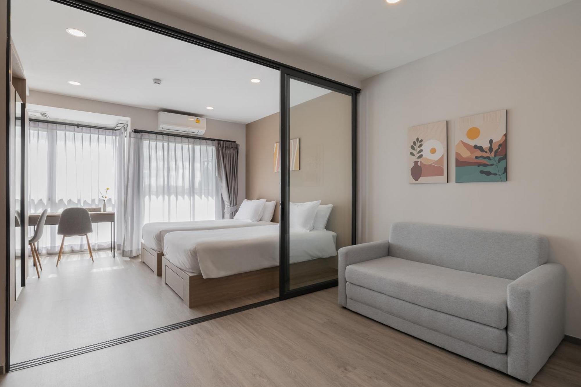 Salaya One Hotel & Service Apartment Екстериор снимка